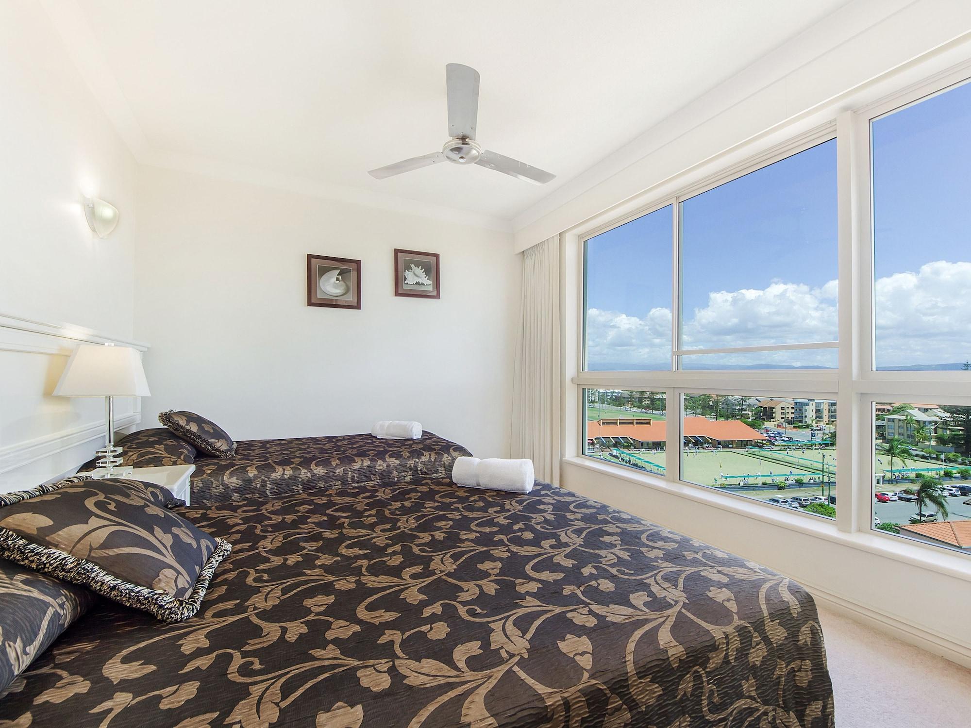 Oceana On Broadbeach Bagian luar foto