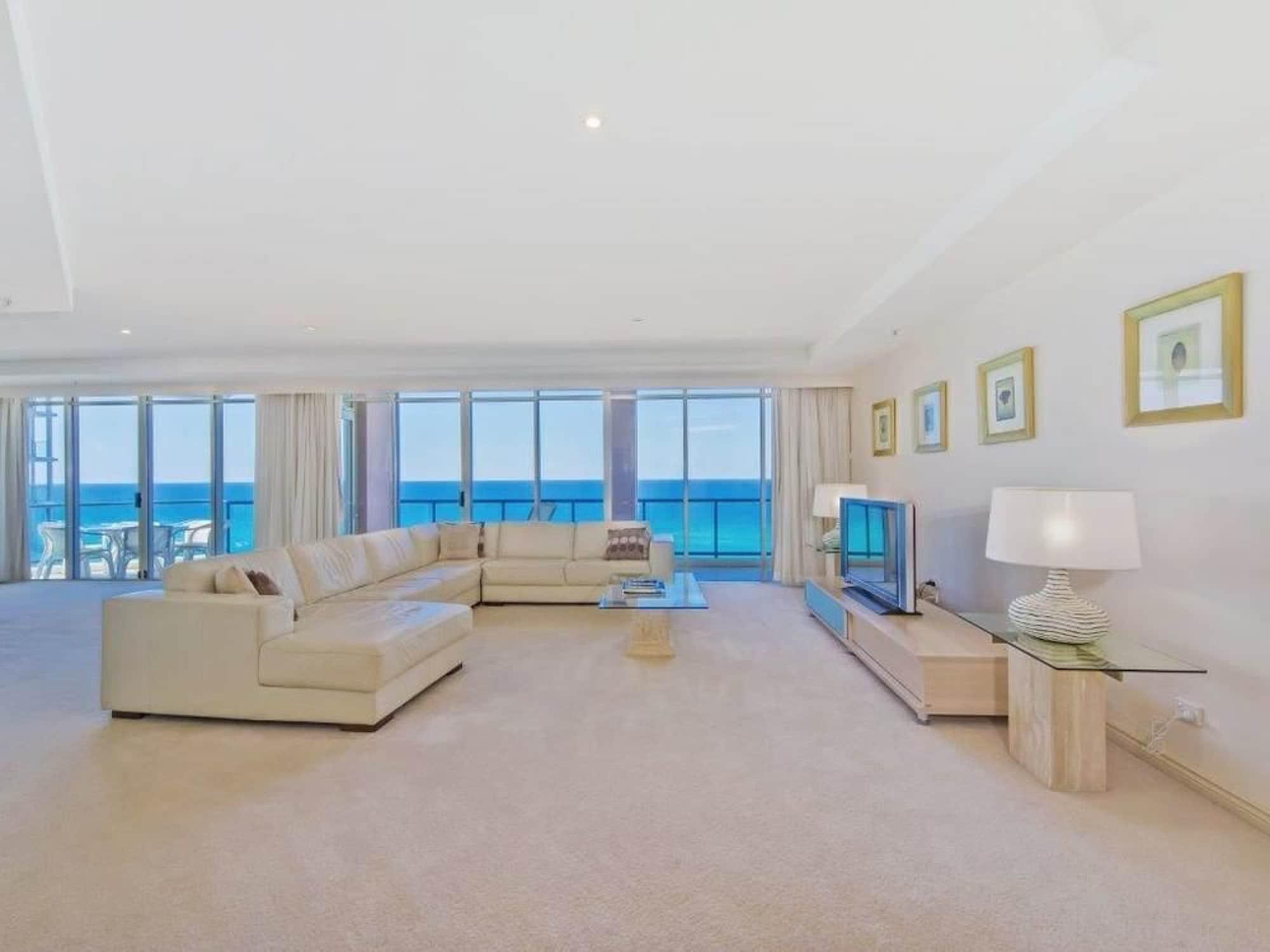 Oceana On Broadbeach Bagian luar foto