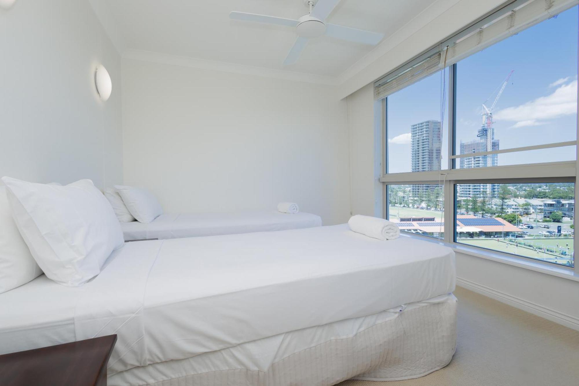 Oceana On Broadbeach Bagian luar foto